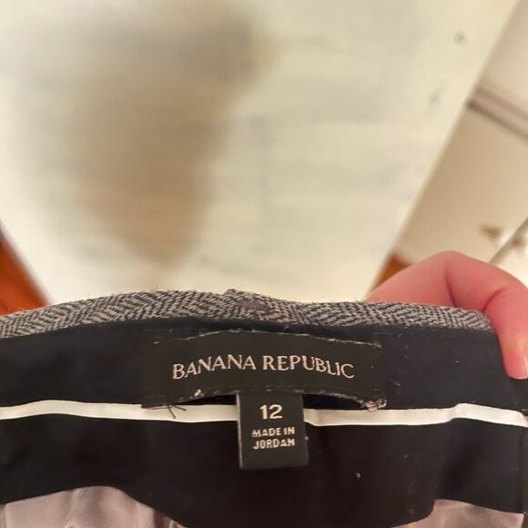 Banana Republic Nova Fides Italian Wool Cropped Pant Size 12 - Picture 2 of 5